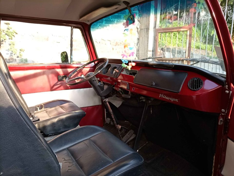 VW Combi 1980 - Intérieur avant